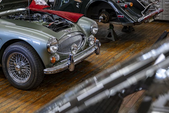 Ragtops & Roadsters Healey