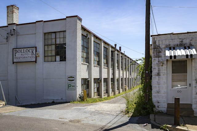 Ragtops & Roadsters Pollock building exterior