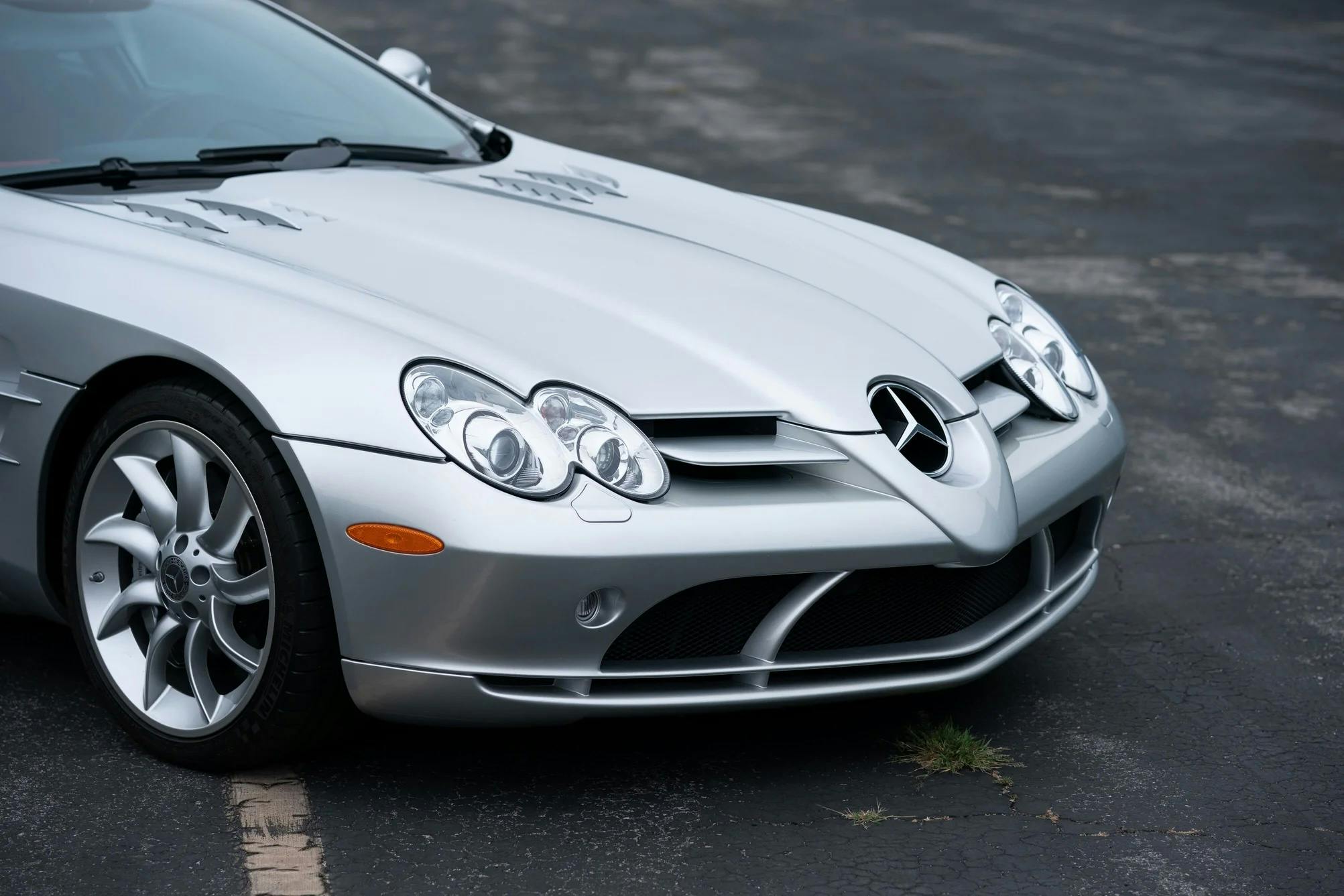 2005-mercedes-benz-slr-mclaren nose