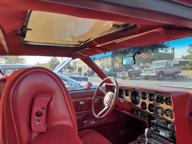 1978 Pontiac Grand Am interior
