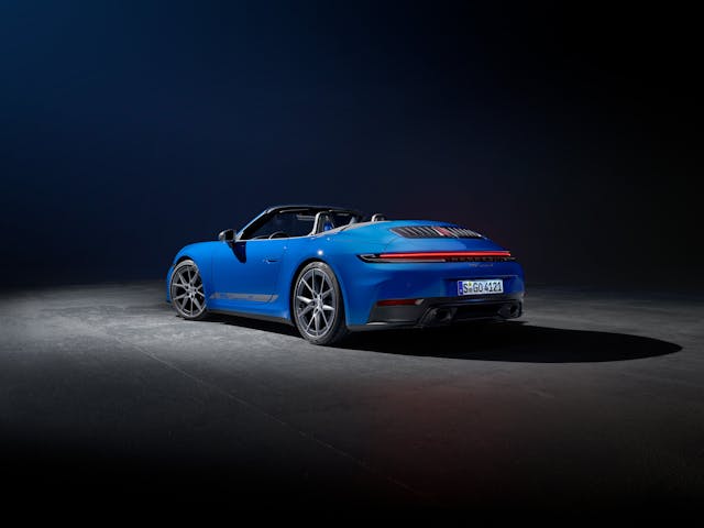 2025 Porsche 911 Carrera T Cabriolet