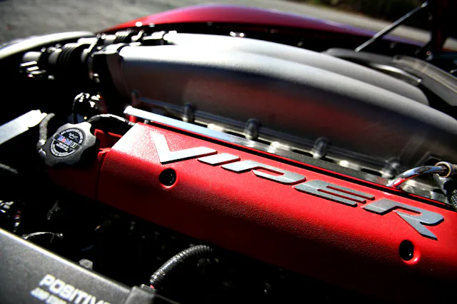 8.4 liter V-10 engine of the 2008 Dodge Viper SRT10