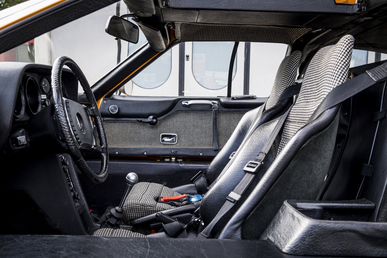 Mercedes-Benz C 111-II interior seat side