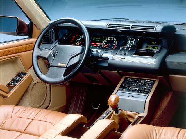 Renault 25 dash