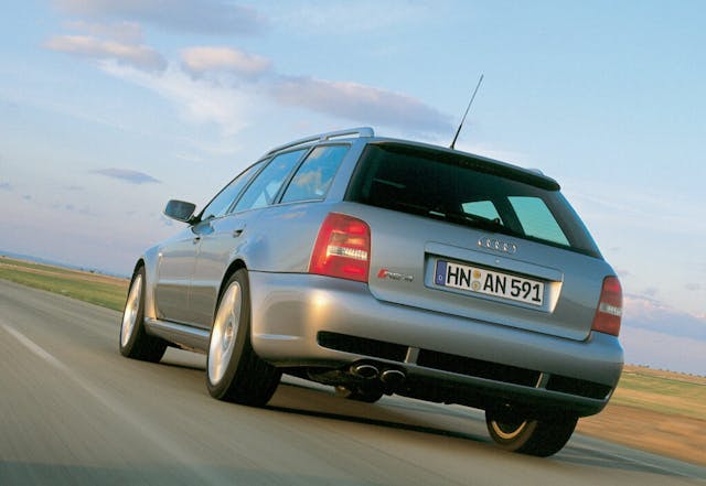 2000 Audi RS4 Avant rear three quarter