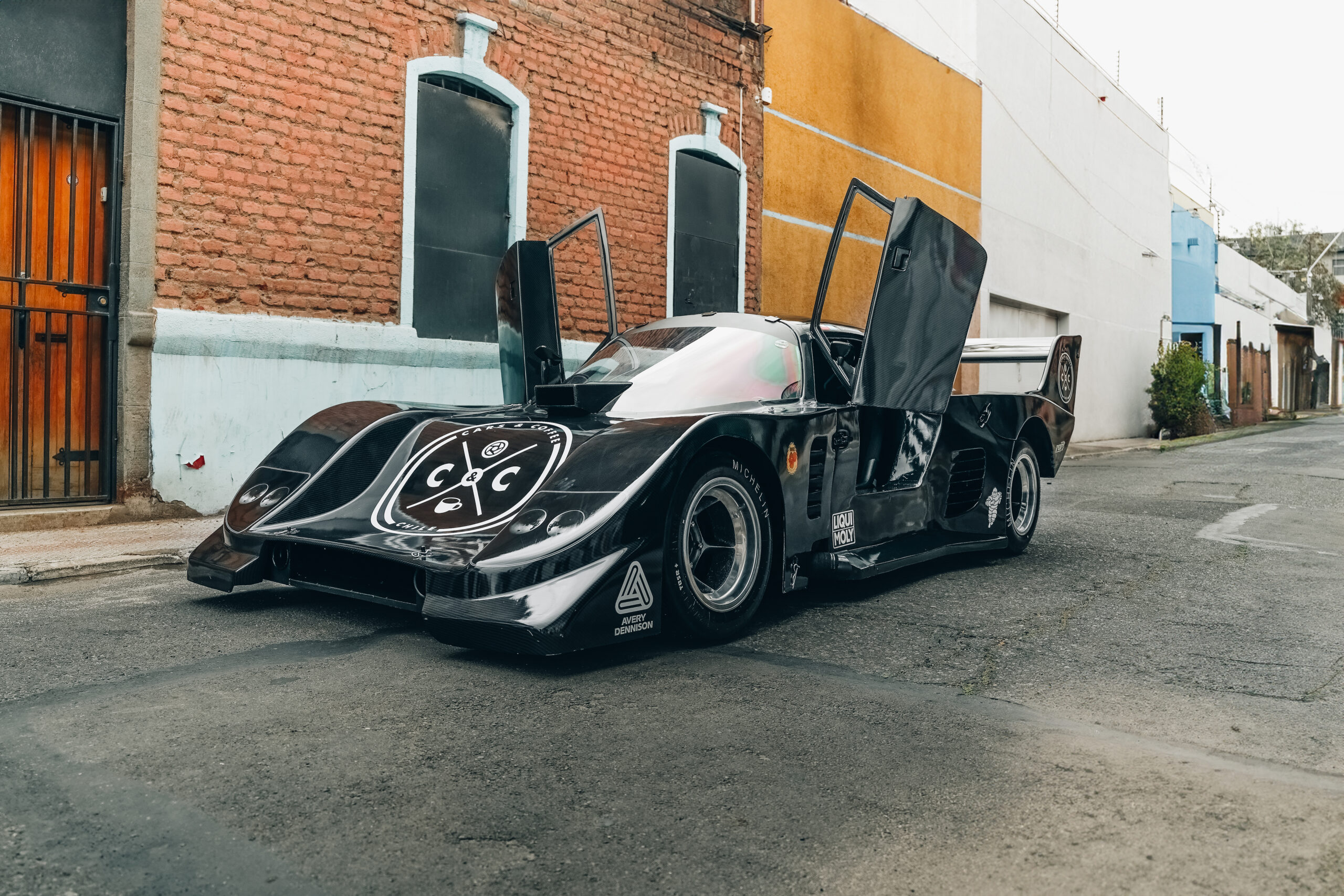 プリシラズドール　ベリンディ Pop Race 1:64 Porsche Singer DLS Turbo Study Orange Diecast Car