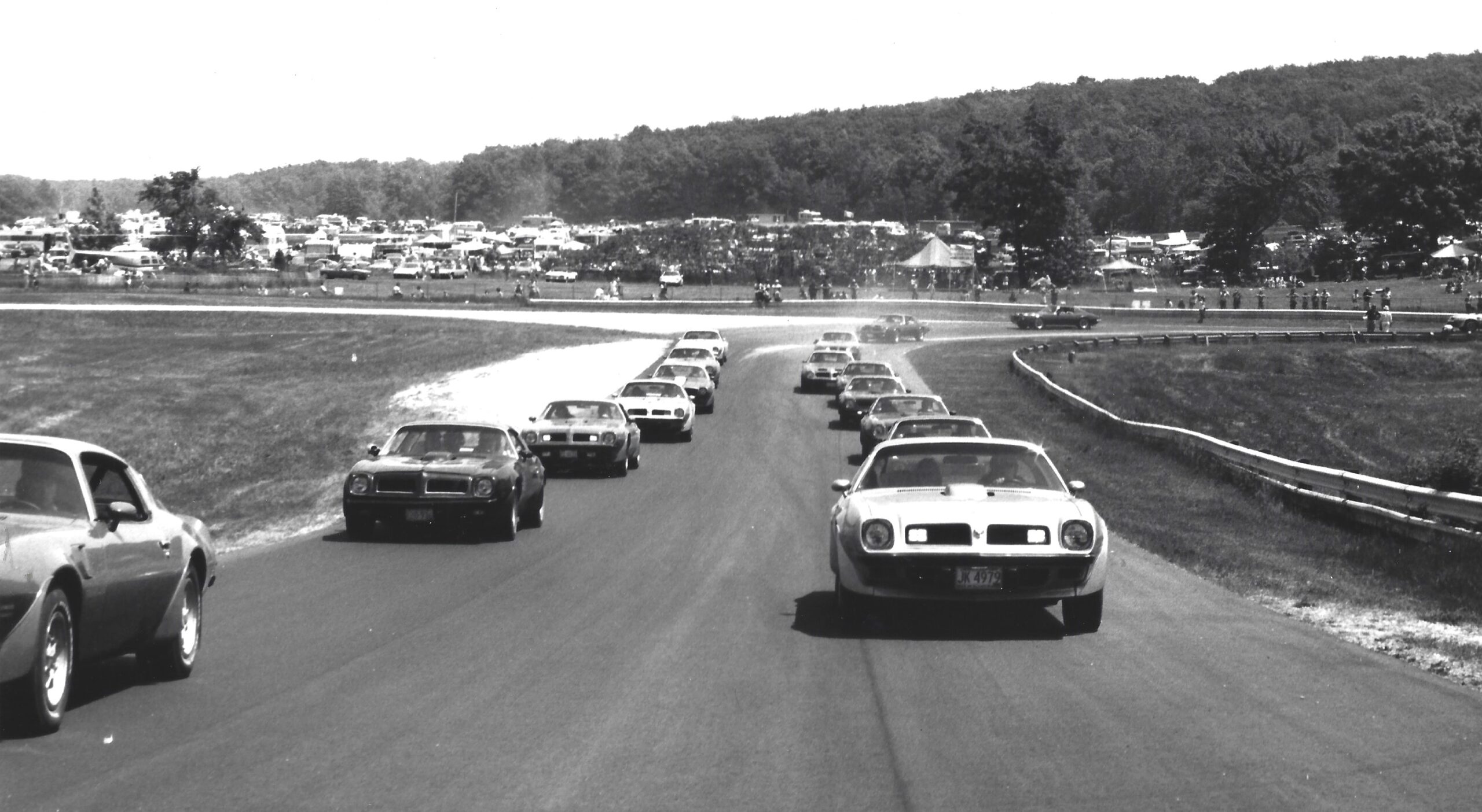 In the '70s, Pontiac Put a Firebird on an RV to Mark Its Territory ...