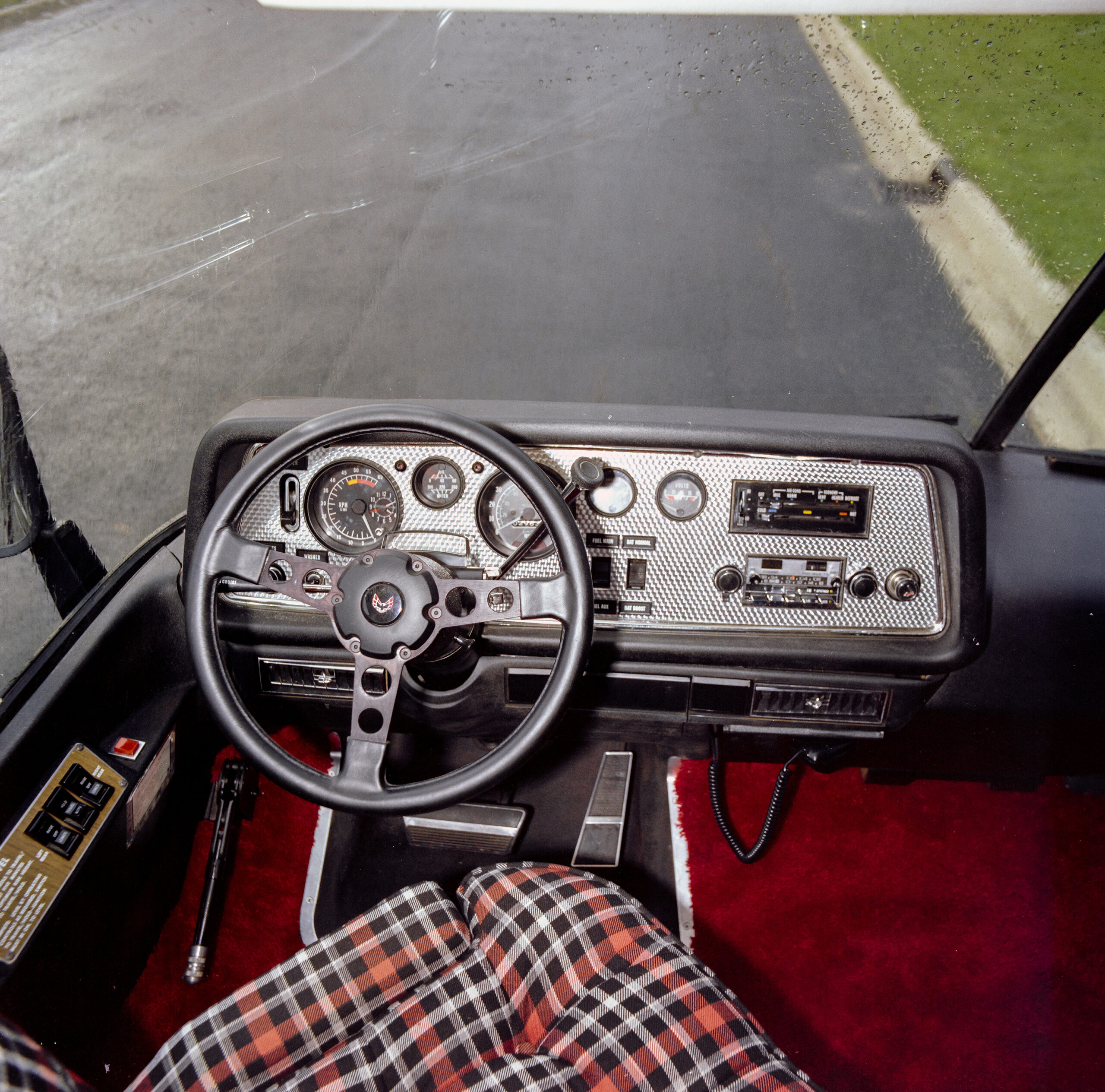 In the '70s, Pontiac Put a Firebird on an RV to Mark Its Territory ...