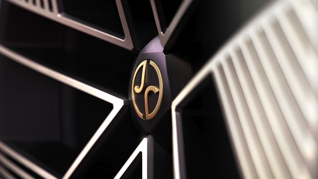 type 00 logo jaguar