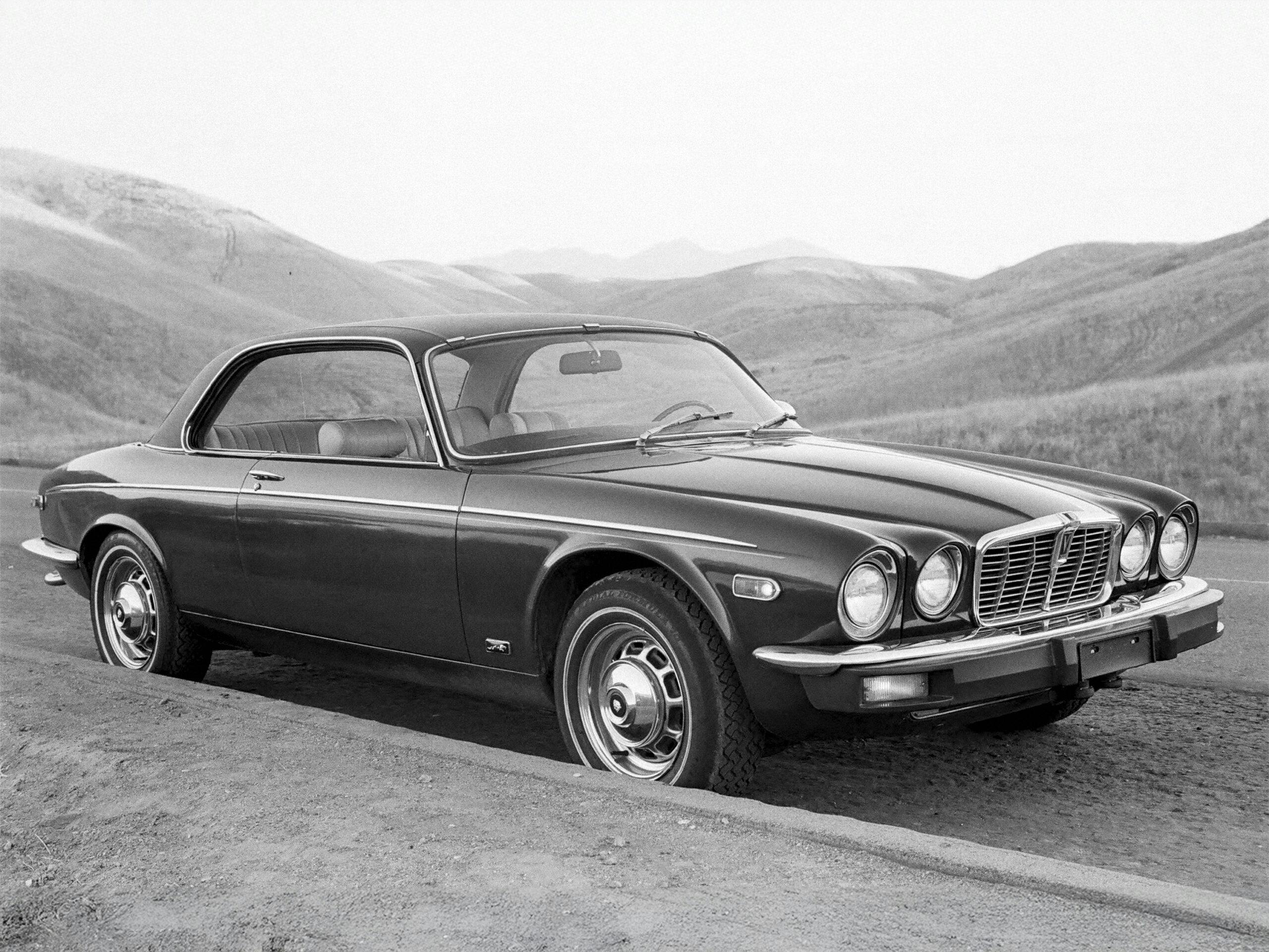 Jaguar-XJ12C-Lead-scaled.jpg?auto=format