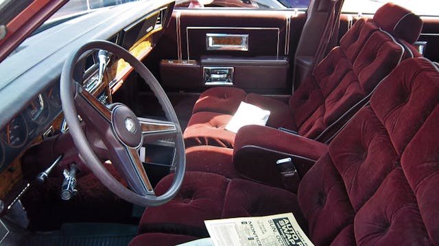 1986 Pontiac Parisienne Brougham interior
