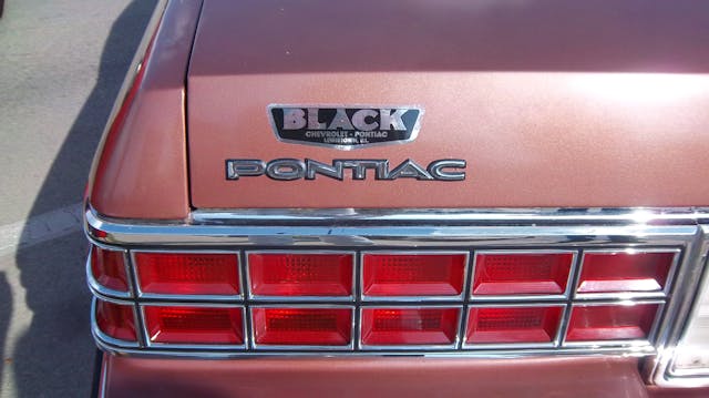 1986 Pontiac Parisienne Brougham badge