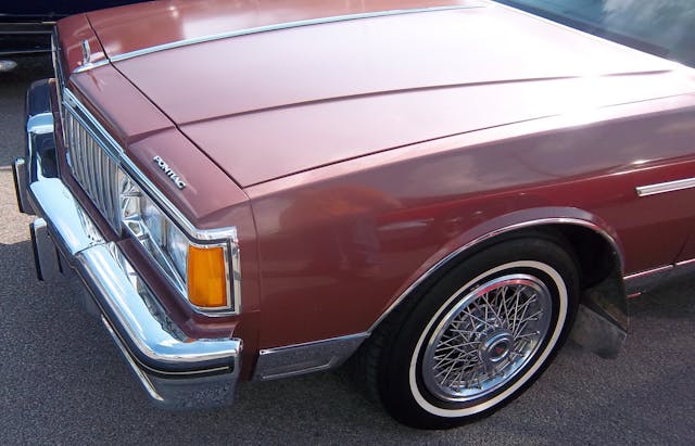 1986 Pontiac Parisienne Brougham hood