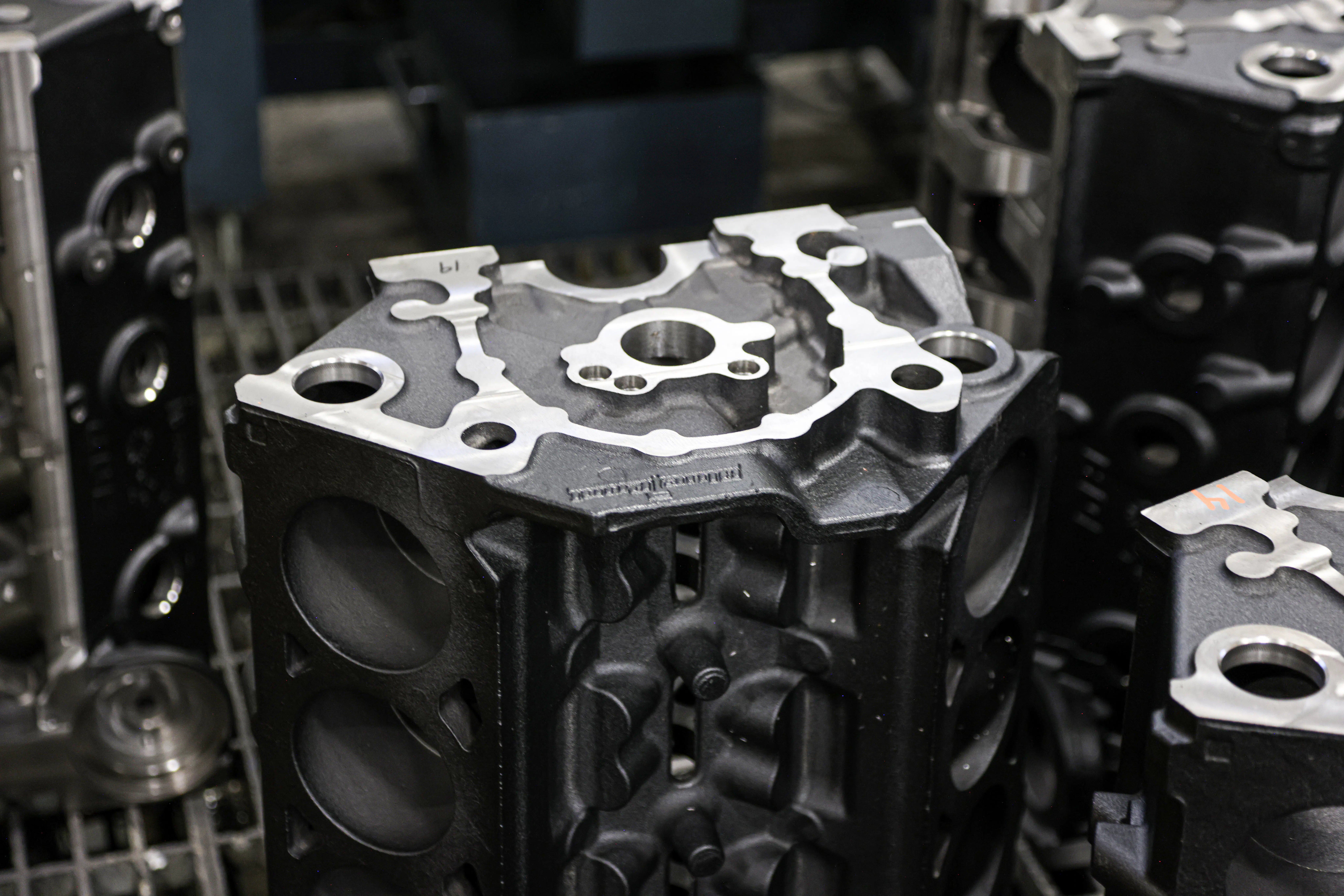 How BluePrint Engines Builds 80 Crate Motors a Day - Hagerty Media