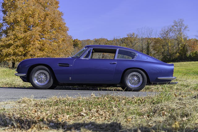 Aston Martin DB6 profile