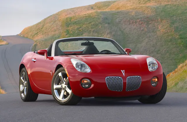 Solstice Autox Pontiac Solstice: How Bob Lutz Finally Got His Dream Roadster - Hagerty ...