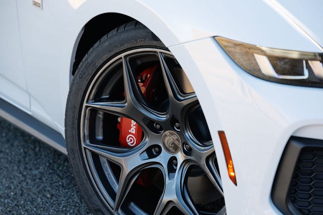 shelby american gt350 supercharged wheel brembo