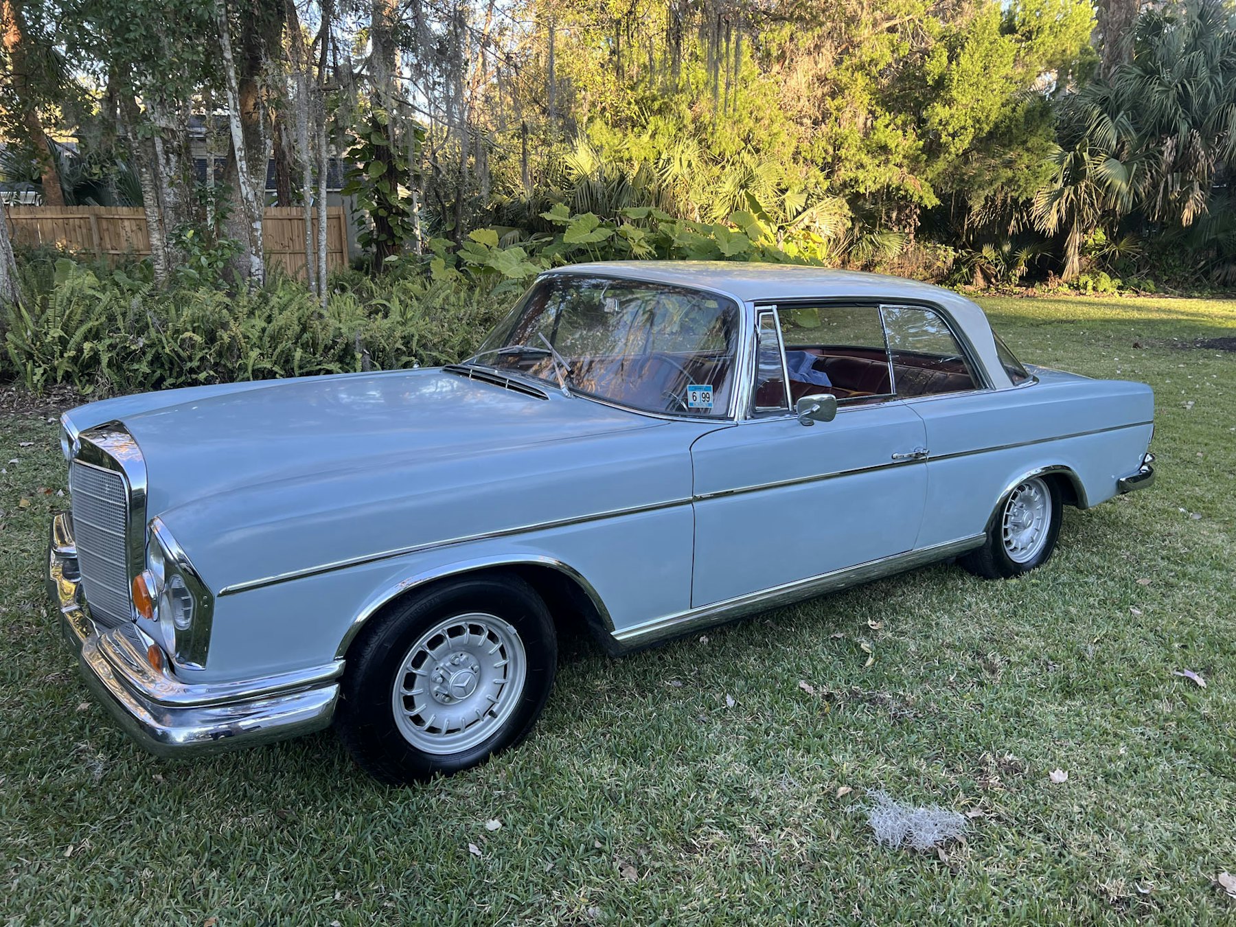 1965 Mercedes-Benz 220 SE Coupe