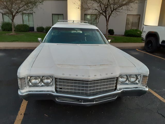 1971 Chevrolet Townsman front