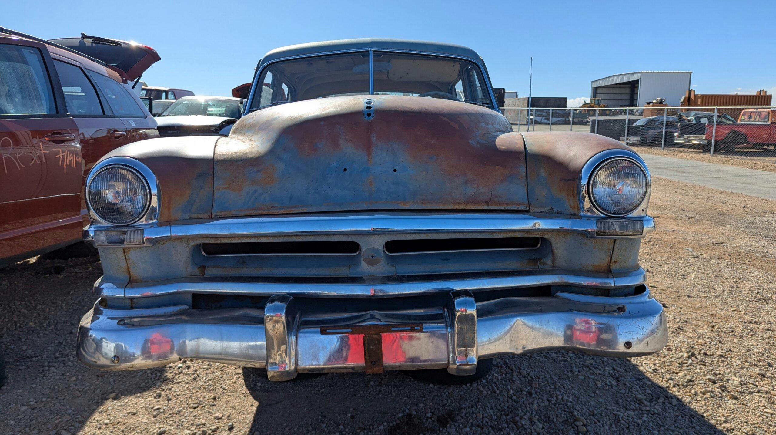 1952 Chrysler Windsor Deluxe sedan 