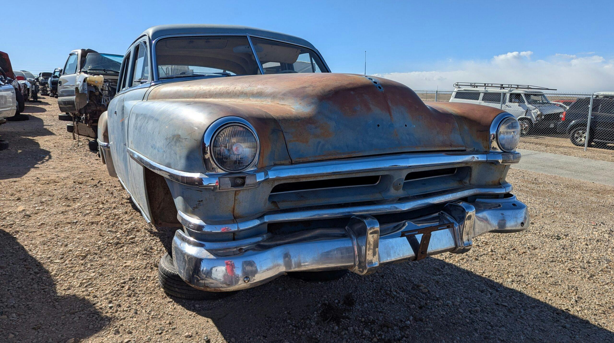 1952 Chrysler Windsor Deluxe sedan 