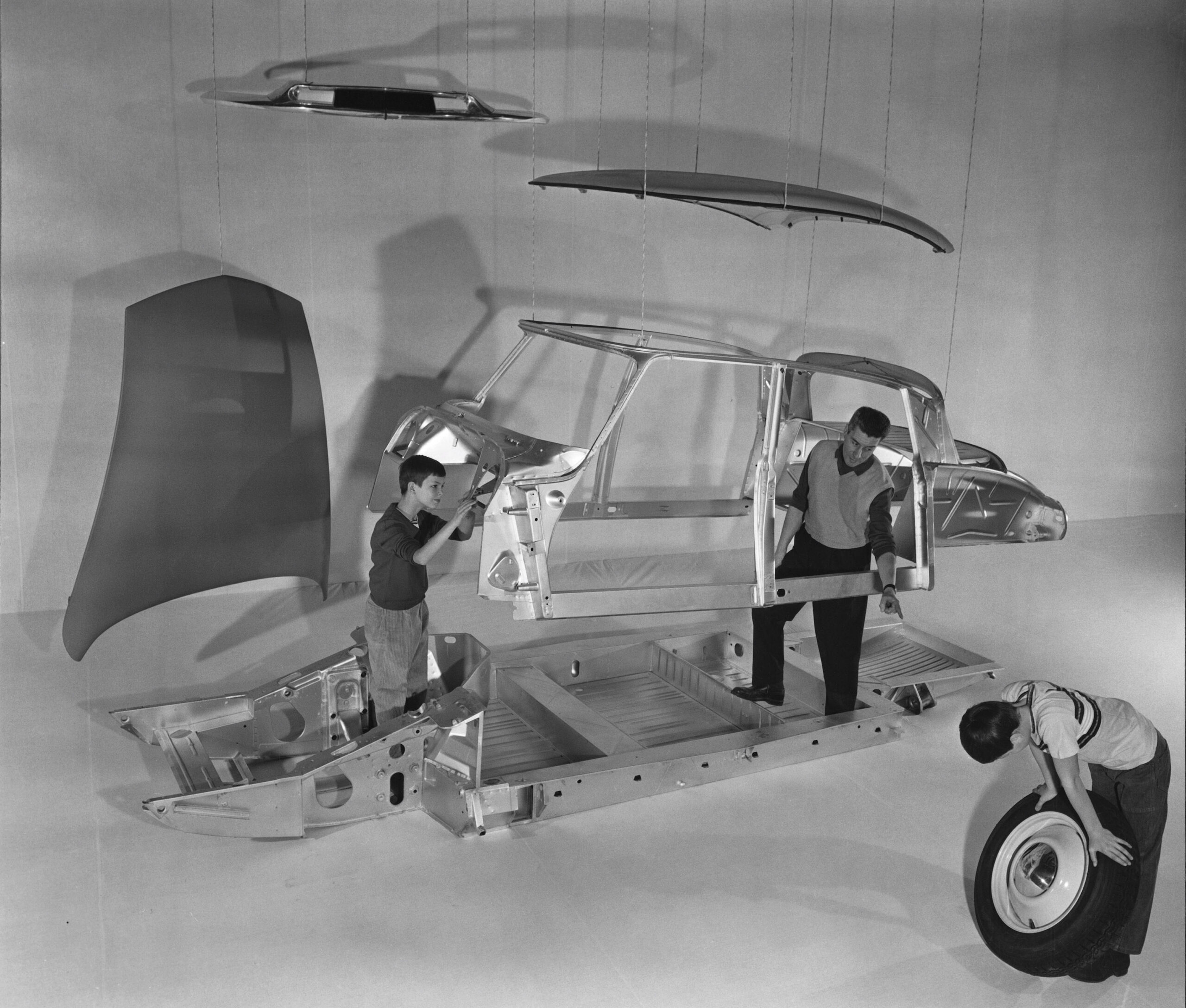 The Citroën DS, a Goddess of Design, Turns 70 - Hagerty Media