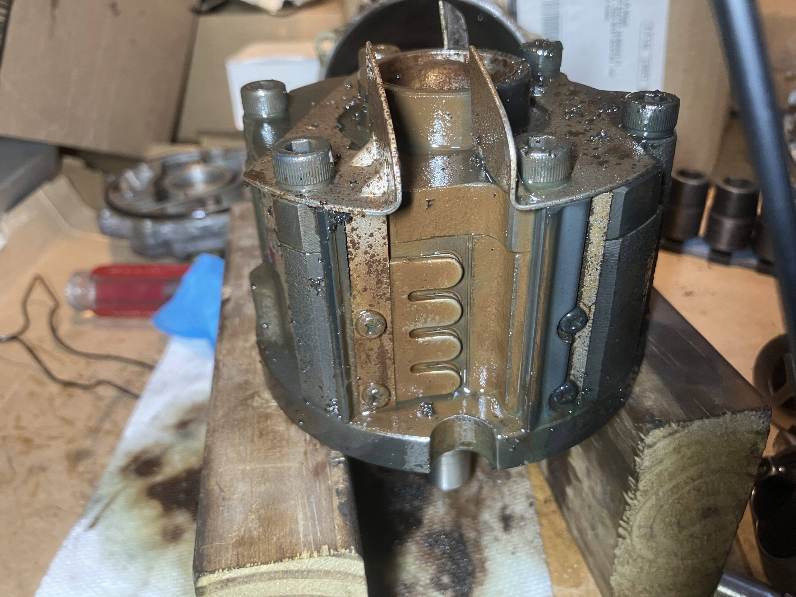Rebuilding a Behr “Wingcell” Compressor - Hagerty Media