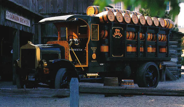 Are Labatt's Streamlined Semis the Coolest Trucks Ever? - Hagerty Media
