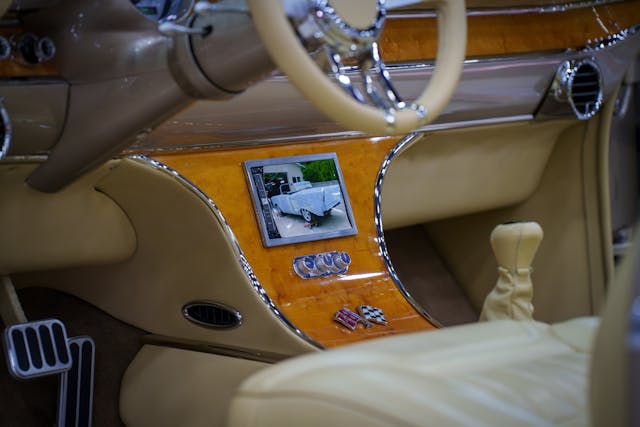 Autorama 1957 Chevy console