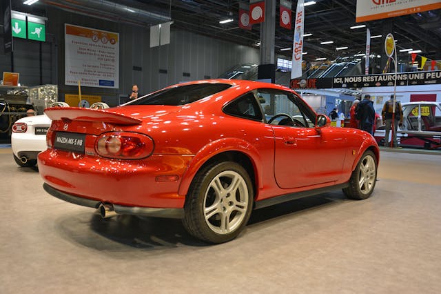 2003 Mazda MX-5 Miata Roadster Coupe