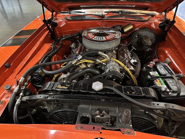 1971 Plymouth GTX engine