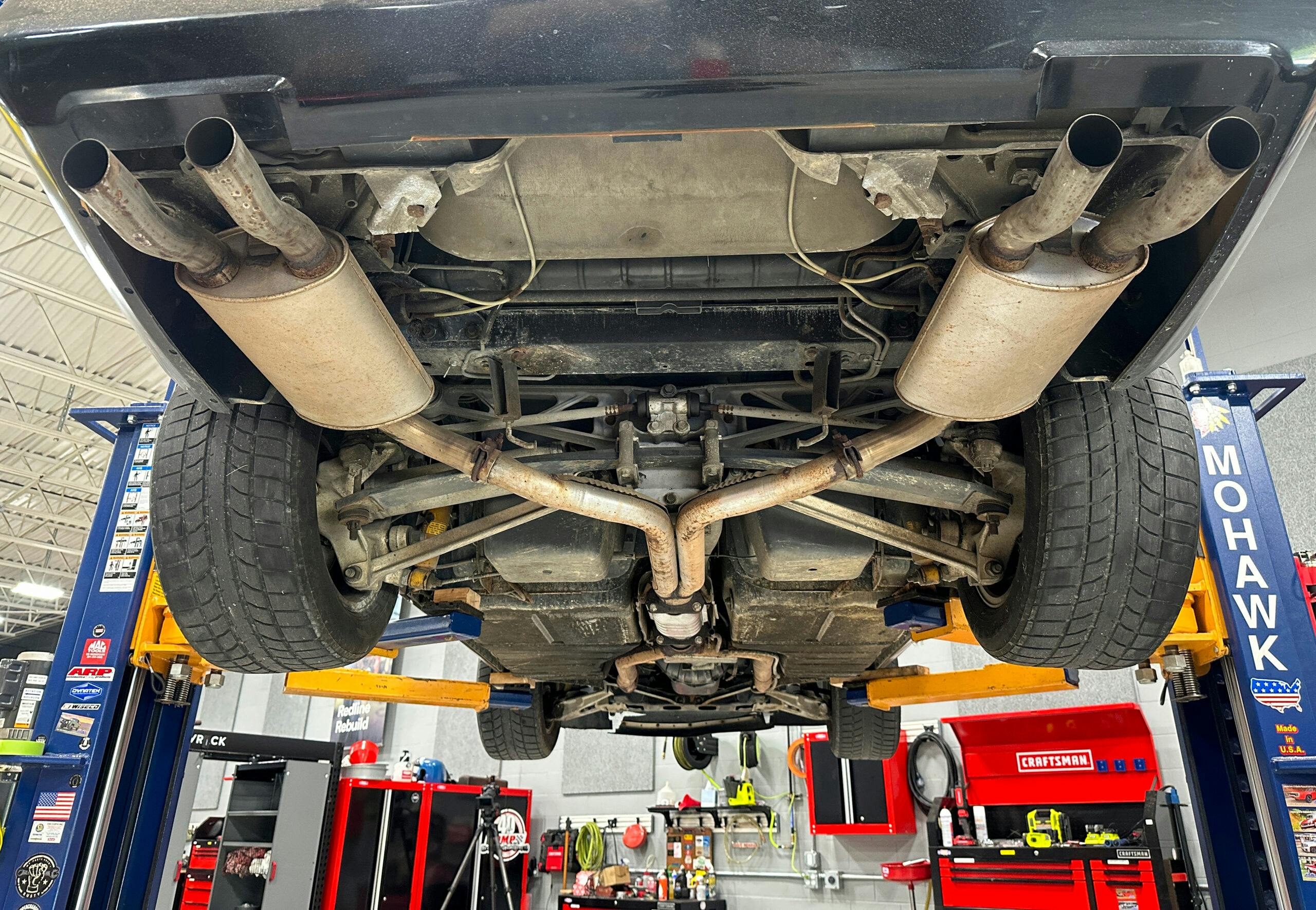 5 Ways to Lift Your Classic Car off the Ground - Hagerty Media, image size:2560x1771