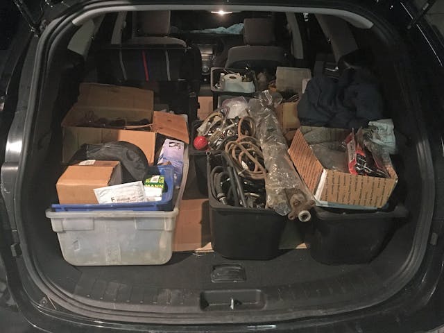 1972-BMW-2002tii road trip boxes