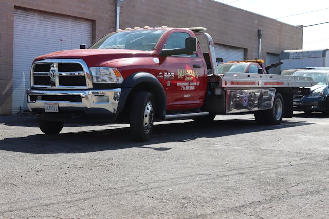 ram 5500 flatbed wrecker