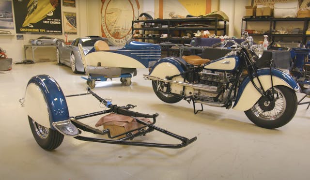 Garaža Jay Lenoa 1940. Indijski motociklisti