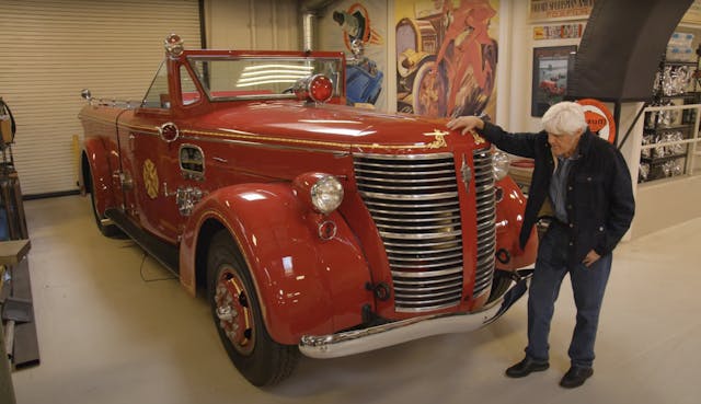 Garaža Jaya Lenoa 1941. American LaFrance FireTruck
