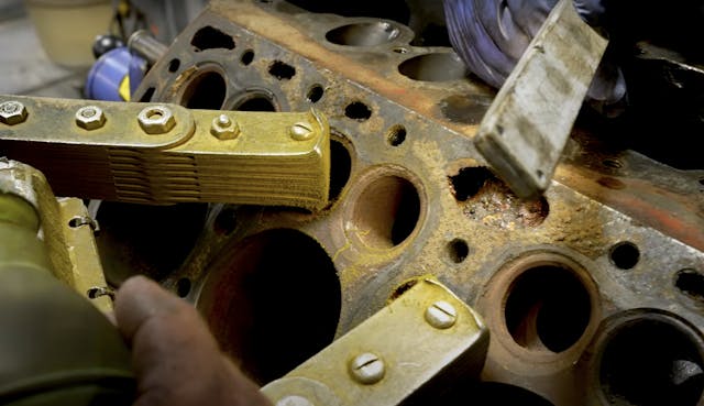 Ford flathead cracked block
