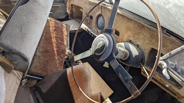 1962 Vanden Plas Princess DM4 Limousine steering wheel