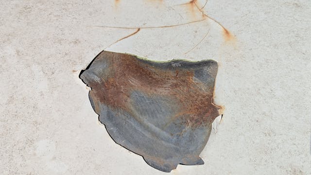 1980 Porsche 924 Turbo paint chip rust