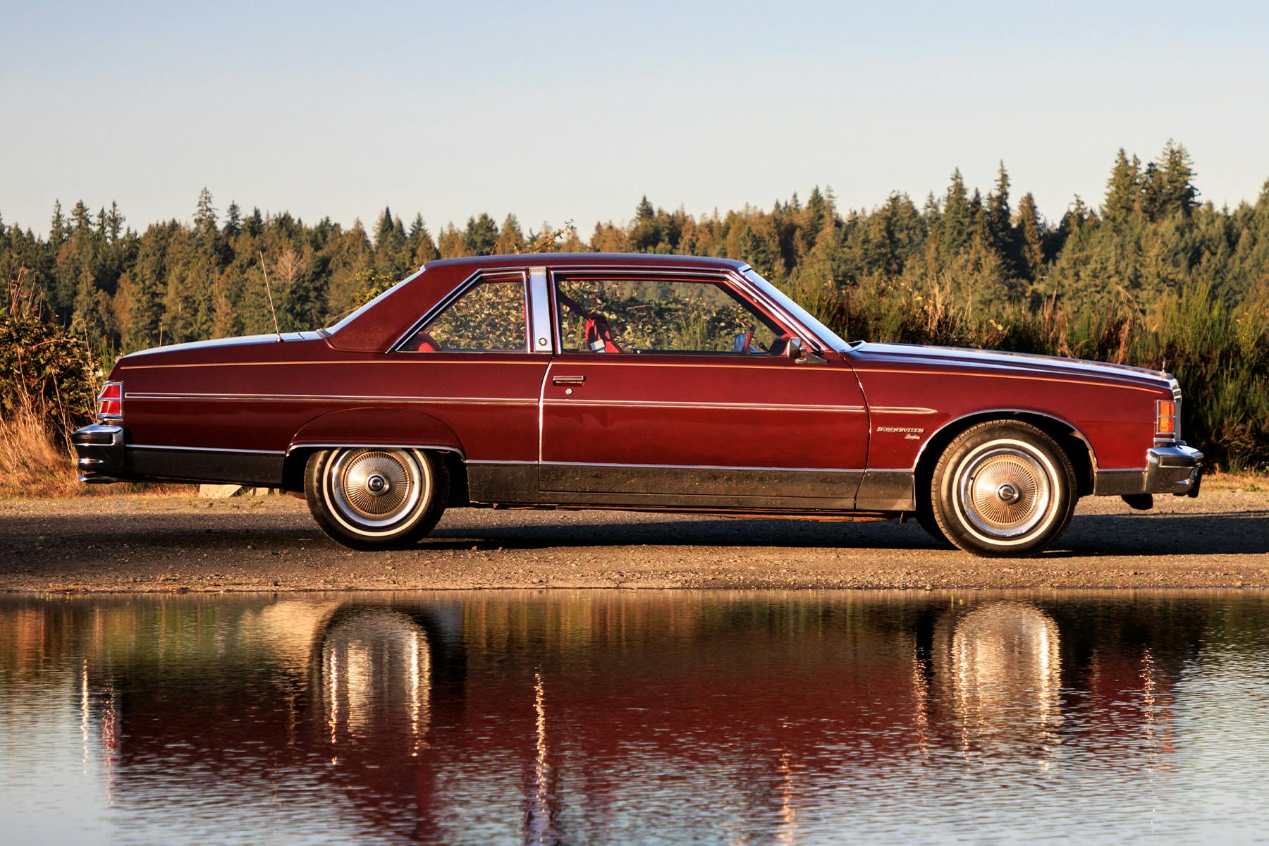 1978 Pontiac Bonneville side profile