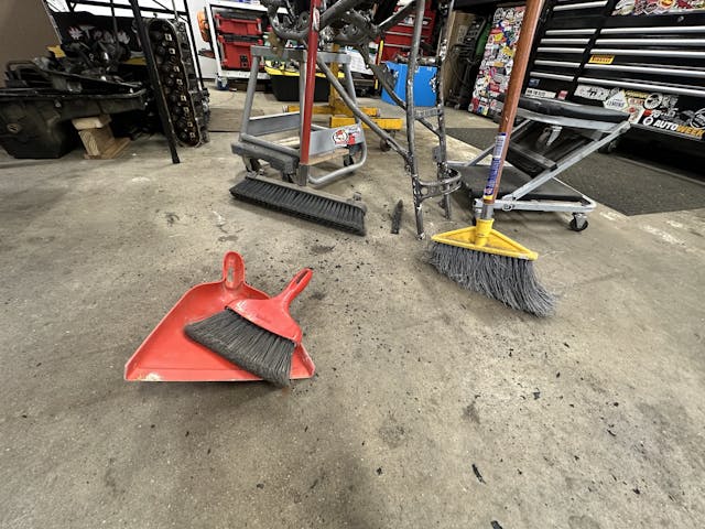 Broom and dust pan