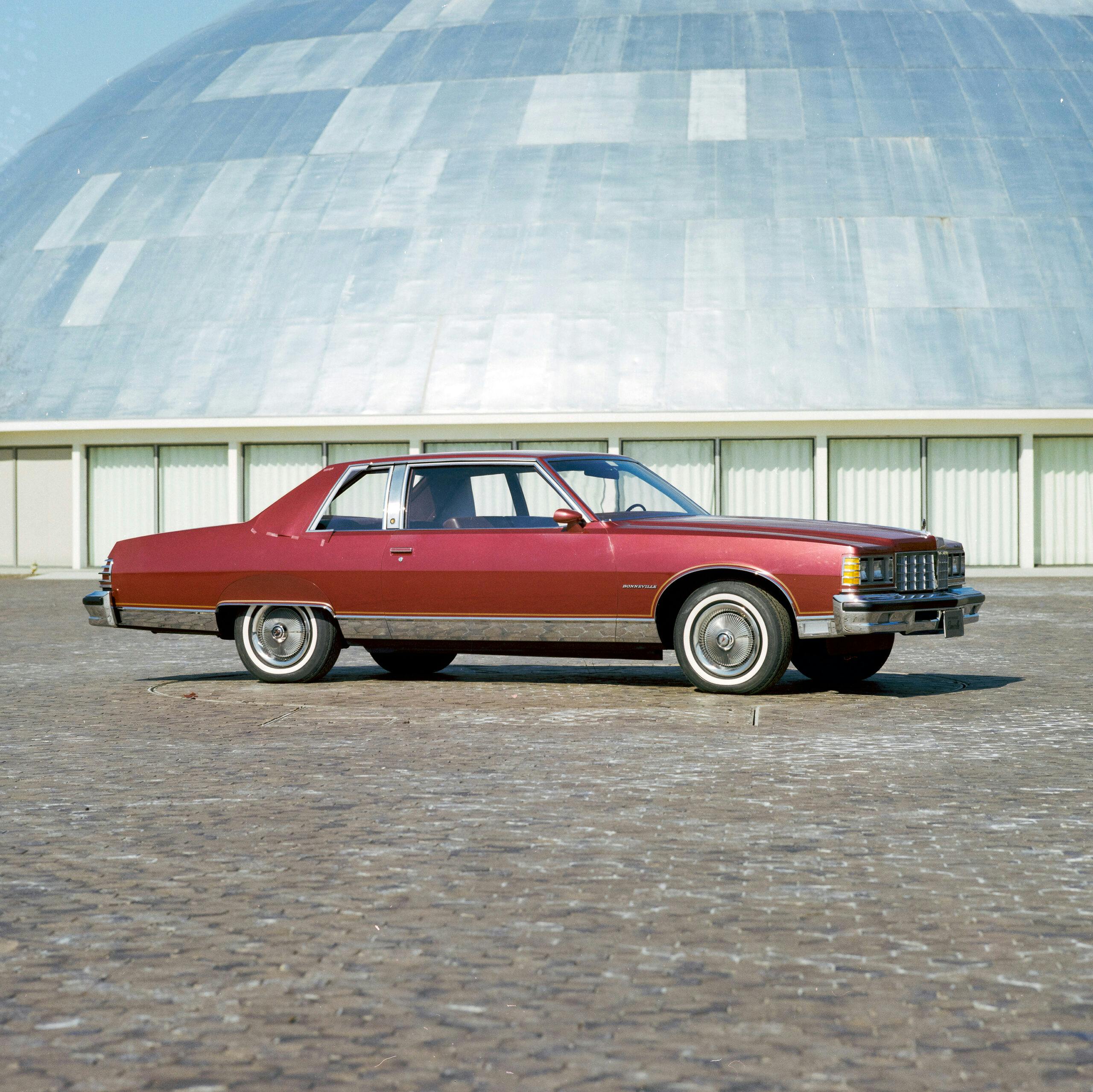 Chevrolet Bonneville front three quarter