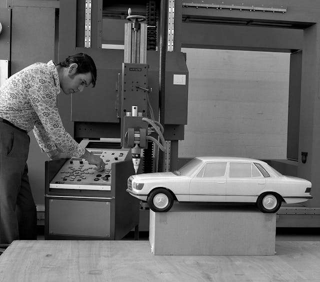 Mercedes-Benz W116 S-Class scale model