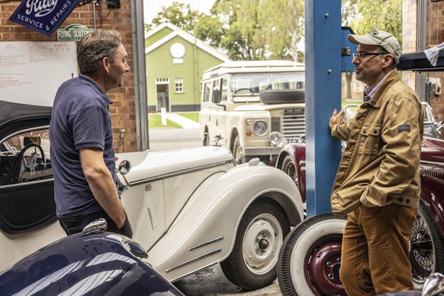 vintage land rover england road trip