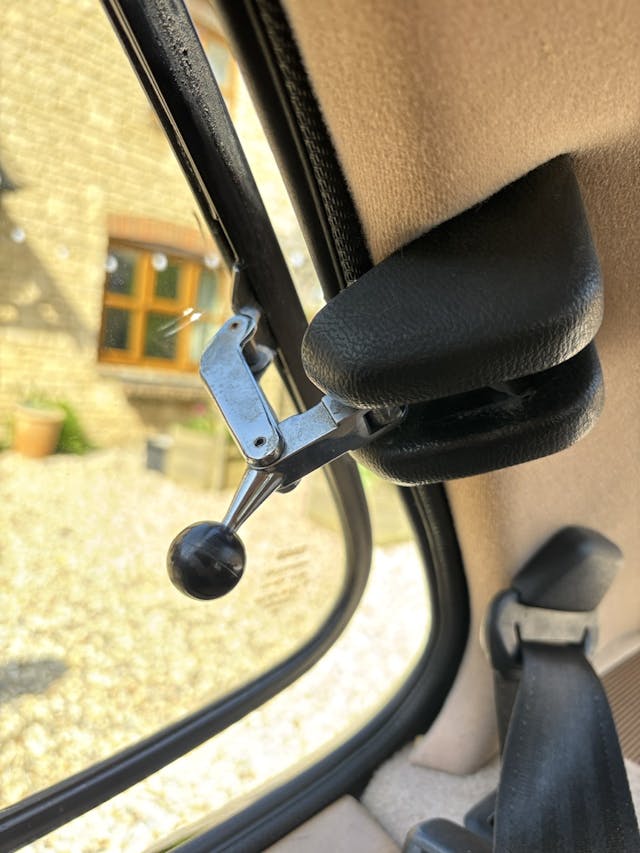 Saab 900 Turbo 16S rear window latch