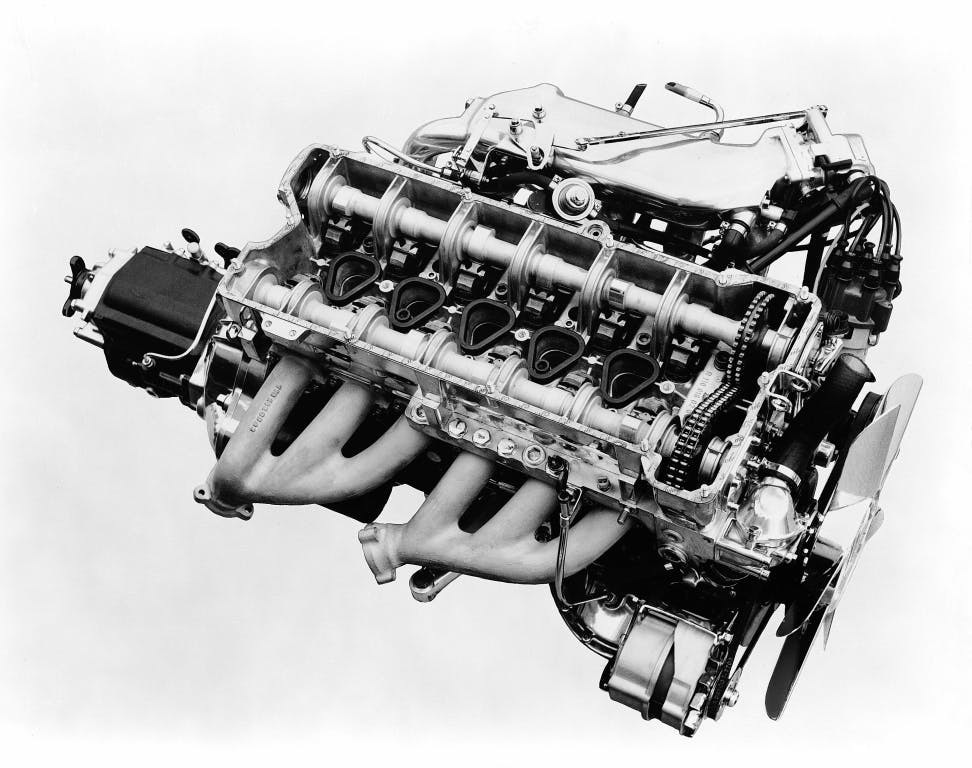 Mercedes M110 2.8-liter straight-six