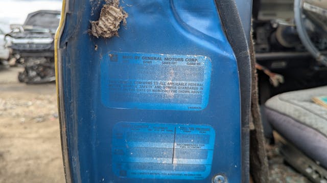 1980 Oldsmobile Ninety-Eight parts car door jam