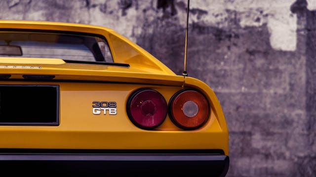 1976 Ferrari 308 GTB taillights script