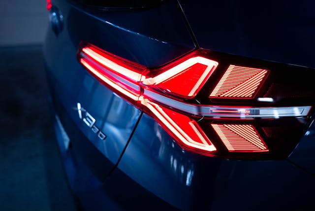 2025 BMW X3 30 xDrive exterior rear lighting detail high
