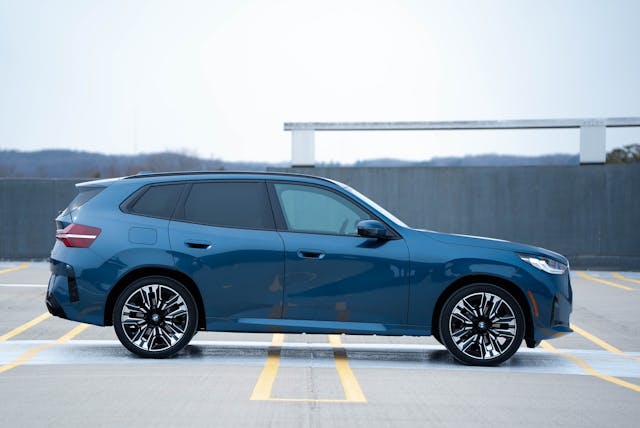 2025 BMW X3 30 xDrive exterior side profile parked